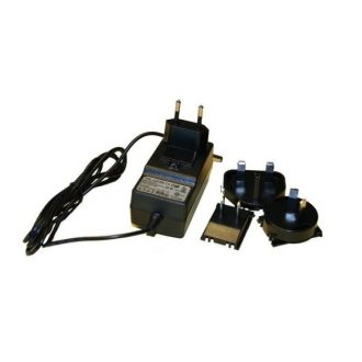   Töltő . cserélhető dugókkal (EU/AUS/UK/US), kompatibilis: e3000/X